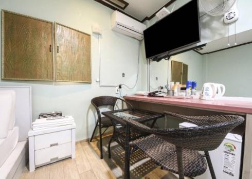 Michigan Motel 抱川市 部屋 写真